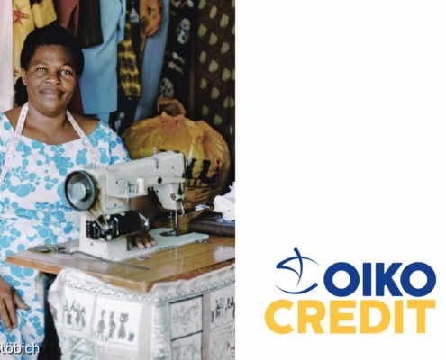 sozial ethische Geldanlage bei Oiko Credit, Werbung mit Näherin und Logo